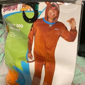 Spirit Halloween Scooby doo costume